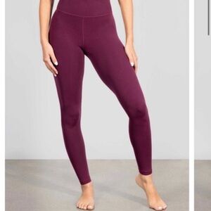 Stori Perserverance leggings size 4